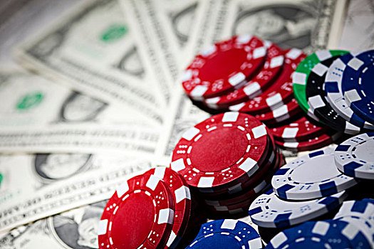 Giao diện ứng dụng poker hand trên điện thoại di động Android